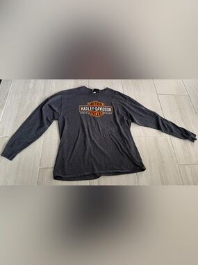 Harley Davidson Museum WI Men's Long Sleeve Trademark Bar & Shield XL T-Shirt